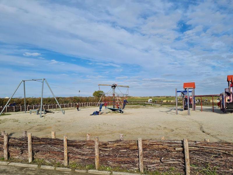 Lodge Camp Harlesiel Direkt Am Wattenmeer Wittmund Ngoại thất bức ảnh
